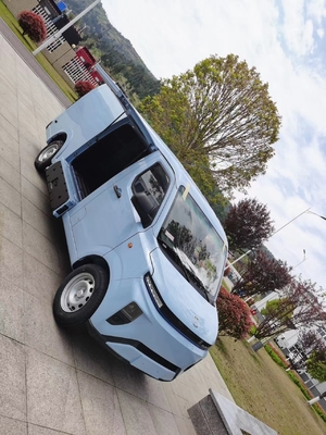 Ningde Times Geely Energy Véhicule utilitaire 4980*1980*1850 Dimensions et autonomie de 300 km