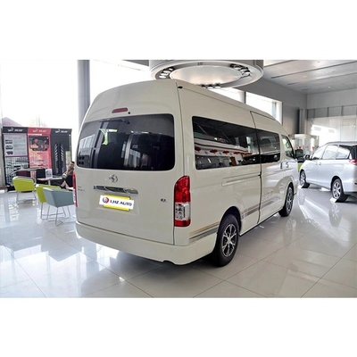 Le minibus Toyota Sea Lion 2024 à 13 places est la solution ultime pour les besoins des camionnettes.