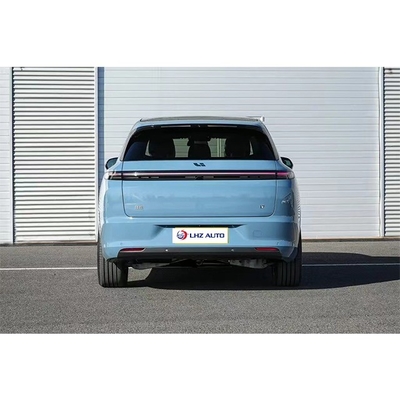 Mise à niveau vers le 2024 LiL7 SUV hybride rechargeable Le mélange parfait de luxe et de technologie