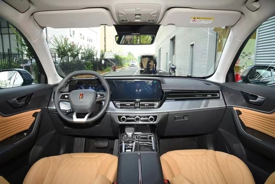 2024 HongQi HS5 à conduite à gauche Voiture à quatre roues motrices avec phares et caractéristiques LED