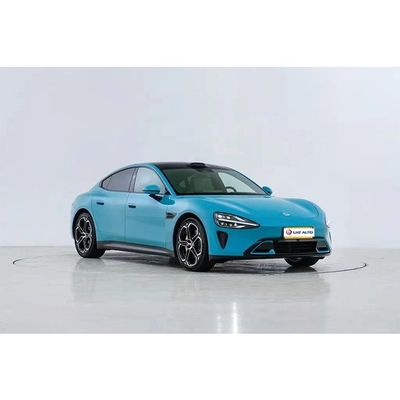 s 2.78s Voiture de sport électrique Xiaomi Motors 220kW Puissance maximale 0,5 heure Temps de charge 4WD