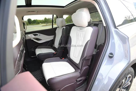 2024 HongQi HS7 SUV noir de taille moyenne à grande avec conduite à gauche et sans support de toit