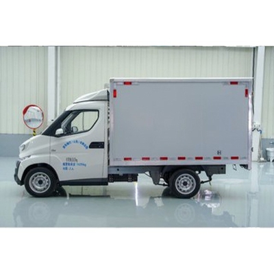 Puissance maximale de 243 kW réglage manuel du siège du copilote Feidi Q2T 2 places petit camion électrique