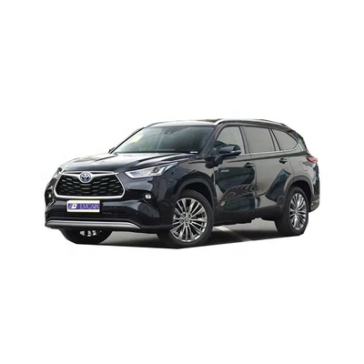 Le toit panoramique et la commodité 2023 Toyota Highlander SUV