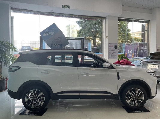 9 Changement vers l'avant et couleur intérieure sombre pour CHERY Tiggo 7Plus