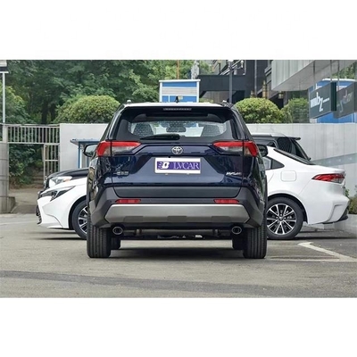 Contrôle de vitesse ACC et position de direction de la manette gauche dans le Toyota RAV4 2023