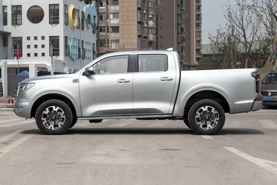 Lecteur en cuir métallique 4x4 Diesel AWD Hilux avec ESC Oui POER Pickup Multi-fonction automatique