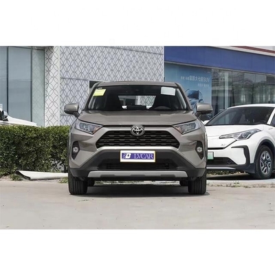 L'efficacité énergétique et le rapport coût-efficacité des SUV Toyota RAV4 2023 pour la conduite urbaine tout-terrain