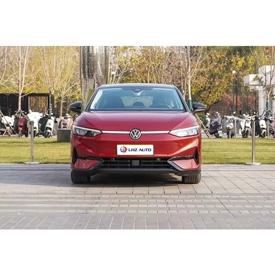 La berline sportive Volkswagen ID7 A 2024 avec une puissance maximale de 150 kW et une vitesse maximale de 155 km / h