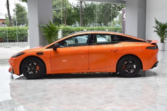 GAC Aian Hao Platine GT Coupé électrique pur Feuille LED Volant multifonctionnel