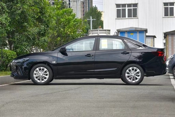 Changan Cs55 Euro VI Standard Turbo Caméra électrique en cuir foncé LED Monza Cars Cruze