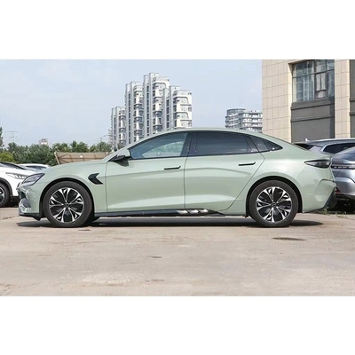 Le 2024 BYD Seal 600km Version Une berline électrique 5 places avec 0,5 heure de charge