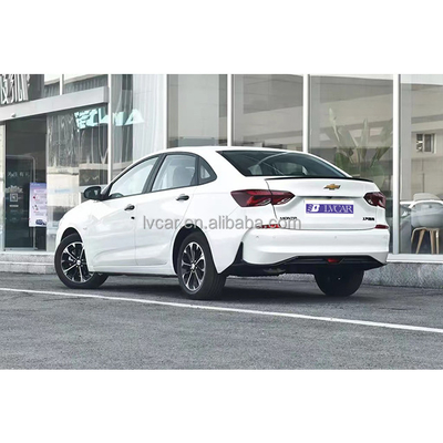 Chevrolet Cruze Compact Sedan LED Caméra électrique en cuir blanc standard Turbo sombre multi-fonction ACC Automatique SUV au toit ensoleillé R16
