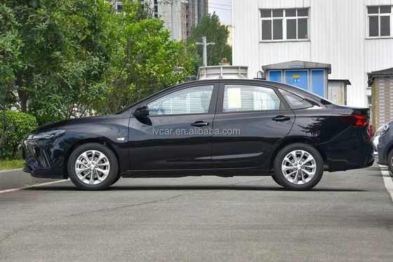 Chevrolet Monza Light Hybrid 1.5L Voiture avec réglage électrique du siège du copilote 2023