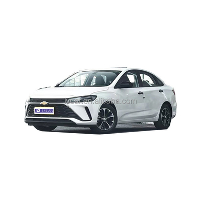 Vitre avant électrique et ESC 2022 Chevrolet Monza Hybrid avec intérieur en cuir foncé