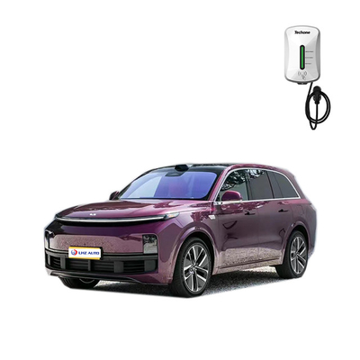 Le SUV hybride automatique de Li L8 avec toit panoramique et 6 sièges