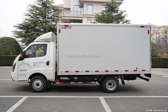 Camion électrique pur de petite taille de 3,5 tonnes à prix abordable avec une boîte blanche 4010*1850*1650