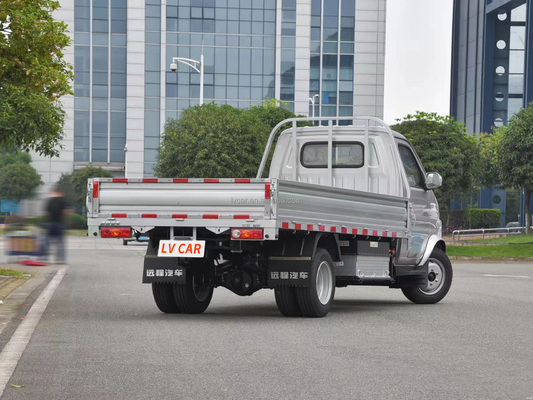 Mini-camions Geely Fengrui F3E 4x4 avec une capacité de batterie de 55,7 kWh et un temps de charge d'une heure