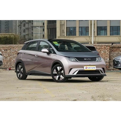 Le meilleur modèle de BYD Dolphin en 2024 4125 * 1770 * 1570 Dimensions et 1 heure de charge