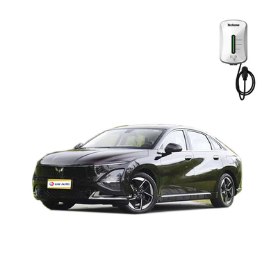 Véhicule énergétique 2024 Wuling Xingguang PHEV 5 portes 5 places berline de classe A avec longue portée