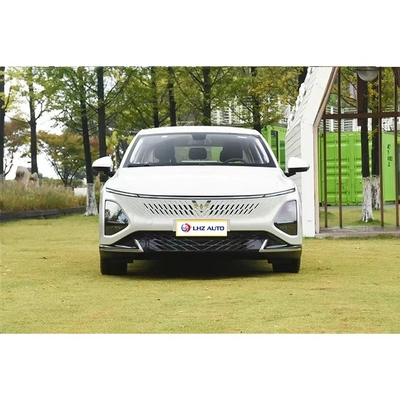 2024 Wuling Xingguang Hybrid Sedan Une classe 5 places avec une technologie PHEV longue portée