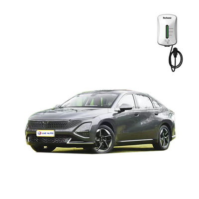 Découvrez le luxe avec la berline hybride Starlight 2024 de Wuling à 5 portes et 5 places