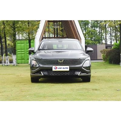 Découvrez le luxe avec la berline hybride Starlight 2024 de Wuling à 5 portes et 5 places