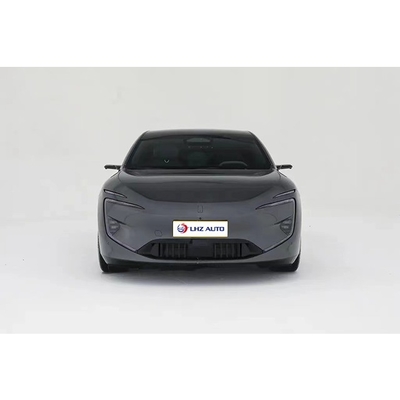 Le plus vendu Avatr 12 2024 5 places SUV 4 portes avec 650 km de portée et quatre roues motrices