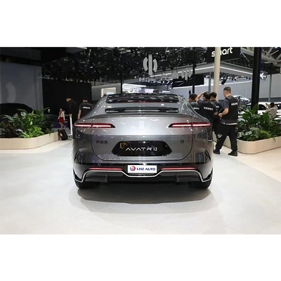 Avatr 12 2024, SUV électrique de luxe et voiture intelligente avec une autonomie de 650 km.