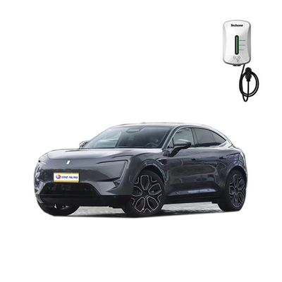 Une voiture 100% électrique, le SUV de luxe le plus vendu en 2024 avec une accélération de 3,98s.