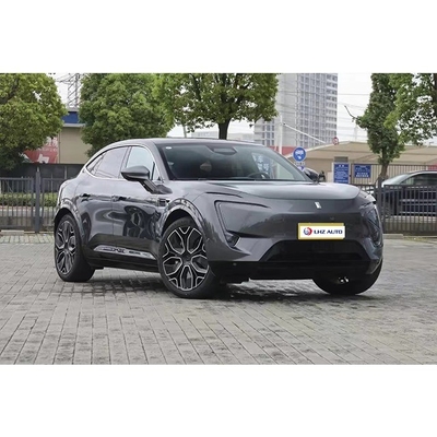 Une voiture 100% électrique, le SUV de luxe le plus vendu en 2024 avec une accélération de 3,98s.