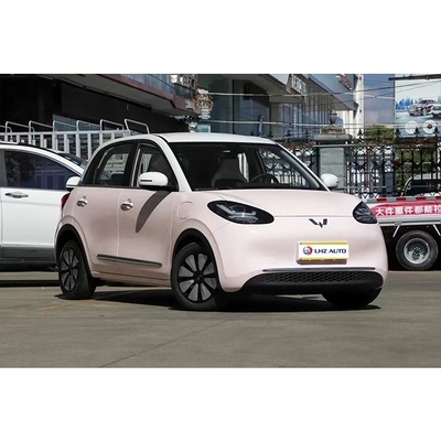 Wuling Motors 2024 Prix des véhicules à énergie pour le VUS à batterie lithium-ion à direction gauche