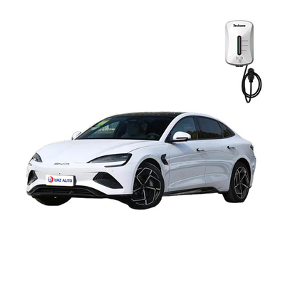Le véhicule électrique 2024 de BYD Automobile avec une autonomie de 700 km, 5 places et un couple maximal de 310 Nm