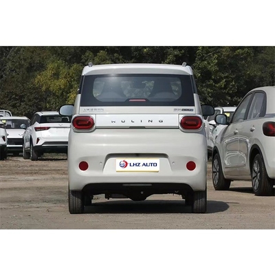 18.8kWh de capacité de batterie Wuling Mini 4 places Véhicule électrique Le choix en 2024
