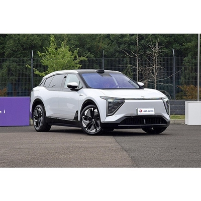 Découvrez la puissance du SUV 100% électrique Hiphi Y avec une autonomie de 650 km et une accélération de 7,1 s