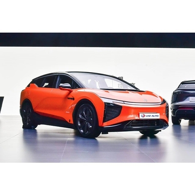 Vitesse maximale de 200 km/h et capacité de 5 places Hiphi X le Mecha Guerrier du futur