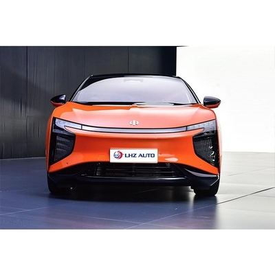 Vitesse maximale de 200 km/h et capacité de 5 places Hiphi X le Mecha Guerrier du futur