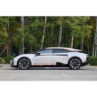 La combinaison parfaite de technologie et de luxe pour un véhicule électrique intelligent