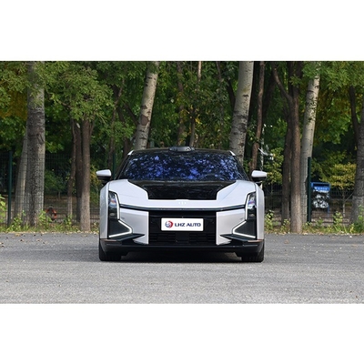 La combinaison parfaite de technologie et de luxe pour un véhicule électrique intelligent