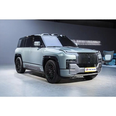2023 BYD Yangwang U8 SUV électrique voiture de 7 places et de luxe 4 moteur autonome