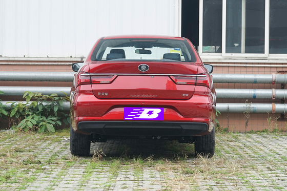 Byd Qin Dm-I Ev voitures électriques pures Véhicules Auto Elettrica 4 roues Voiture électrique Prêt