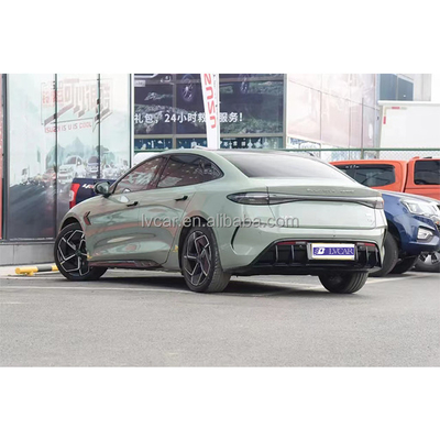 BYD Haibao Sports Une berline de taille moyenne avec 310 Nm de couple maximal et 0,5 heure de charge