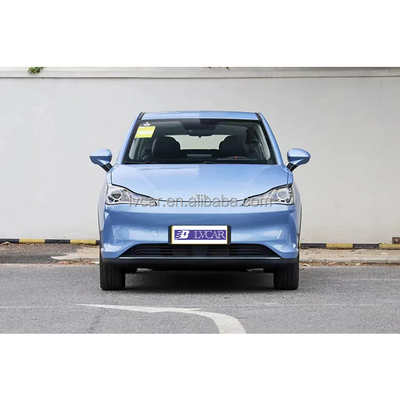Le meilleur petit SUV de Nezha V avec une autonomie de croisière de 401 km et des caractéristiques de confort intelligentes