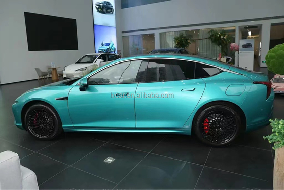 2023 Nezha S 650 Luxury Electric Sports Sedan avec 4 cylindres et 25001-50000 miles