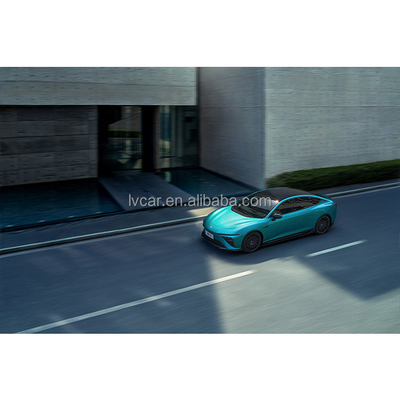 Xiaopeng voitures électriques pour adultes 2023 Véhicules à énergie R19 Taille du pneu Voiture de luxe Voiture de sport