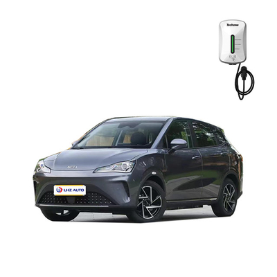 Le meilleur petit véhicule énergétique de NETA AYA avec une autonomie de 318-401 km et un temps de charge de 0,5 heure