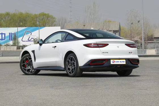 2024 Neta GT 2 portes 4 sièges Pure Electric Neta Sports Car avec une autonomie de croisière de 560 km