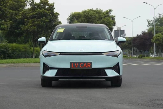 Découvrez la puissance du Xpeng P5 Un véhicule électrique 3 cylindres conçu