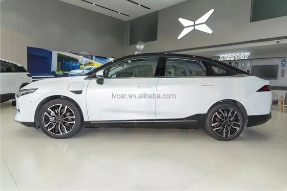 Xpeng P5 P7 2023 voitures électriques pour adultes avec suspension arrière et frein de stationnement électrique