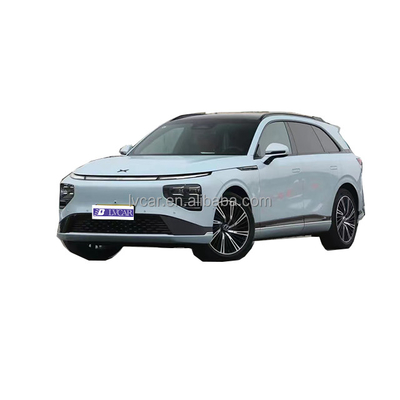High Speed Electric SUV Car 2023 Xpeng G9 avec un toit panoramique et une autonomie de 702 km